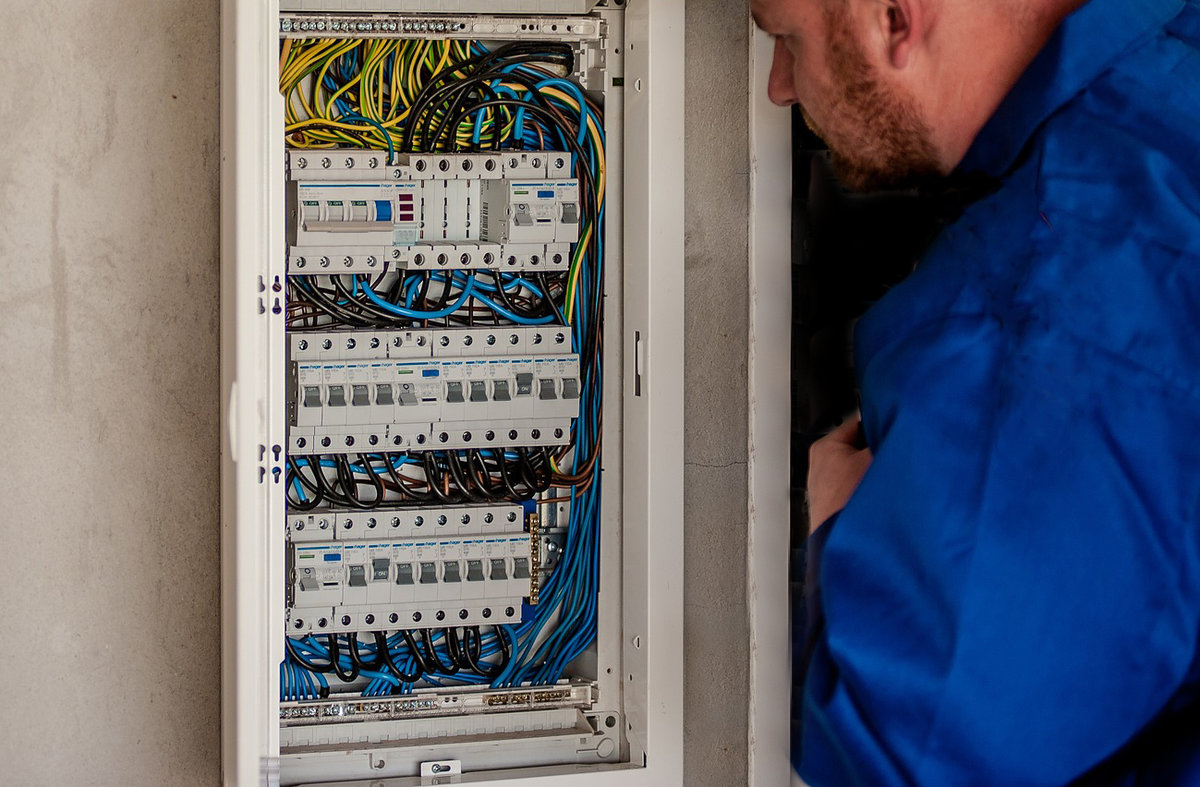 Media Name: utilities-shut-off.jpg